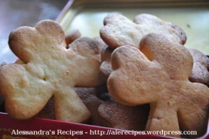 clover-shape-biscuits © alesimplerecipes