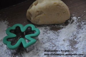 shortcrust pastry for clover shaped cookies  